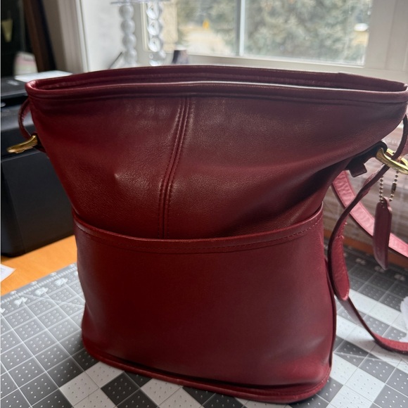 Coach Handbags - Vintage Coach Red Bleeker Bag - Style 4153